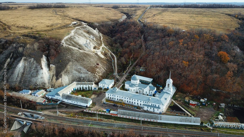 Дивногорский Успенский мужской монастырь